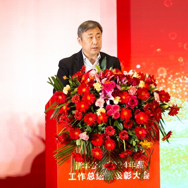 恒峰g22公司年会 (40 - 65).jpg